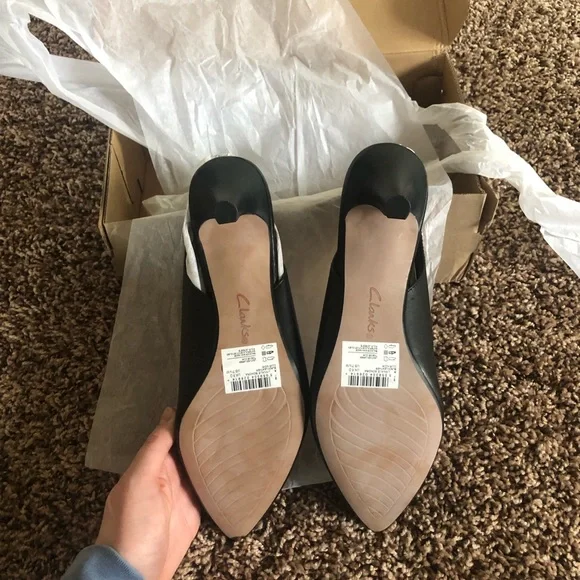 Clarks Heels Black Size 7 1/2 - Picture 5 of 7